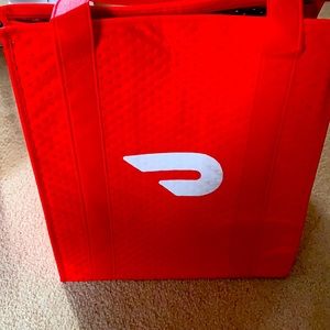 DoorDash Insulated Bag w Zipper
